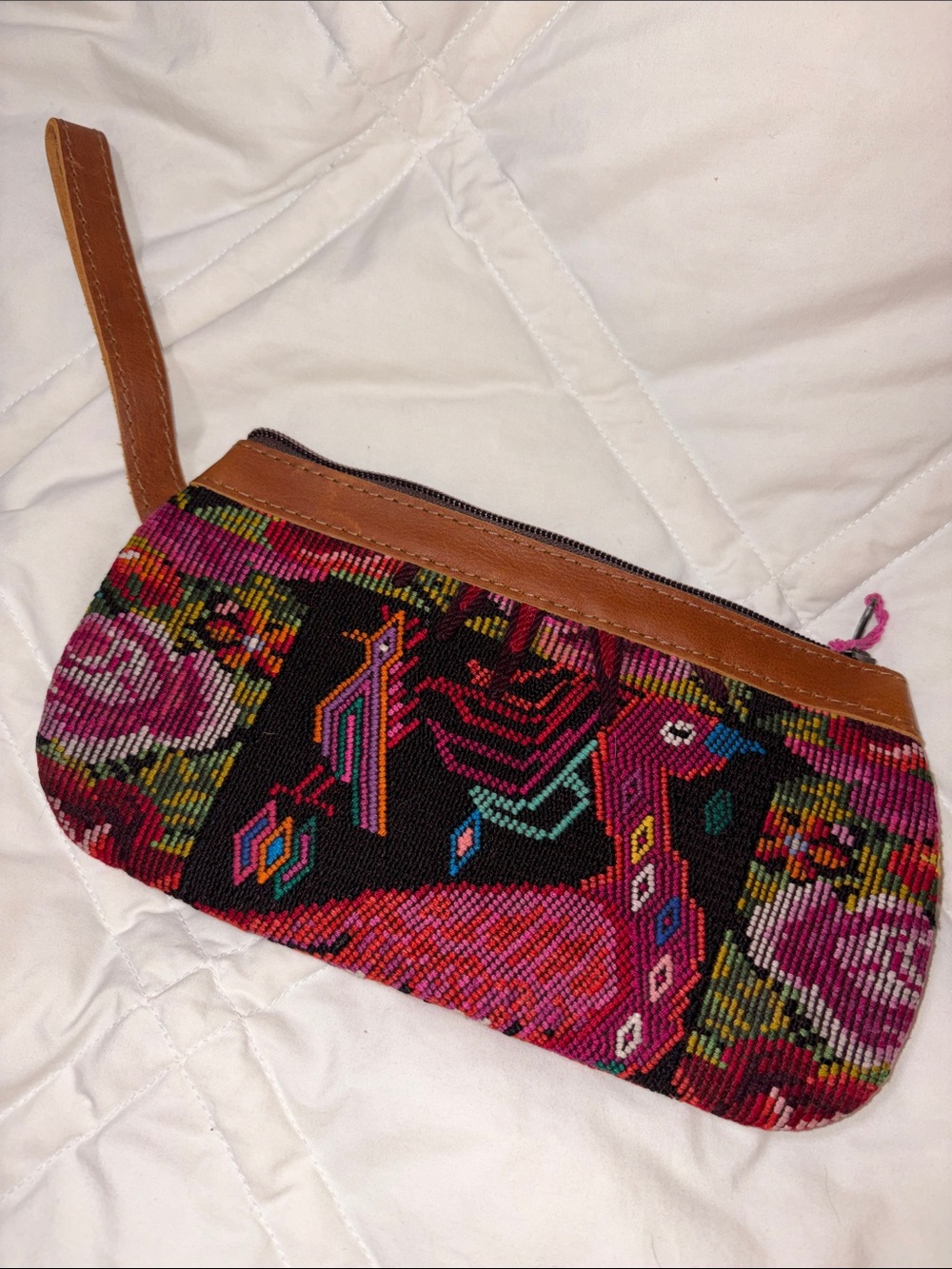 Nena & Co. wristlet/clutch